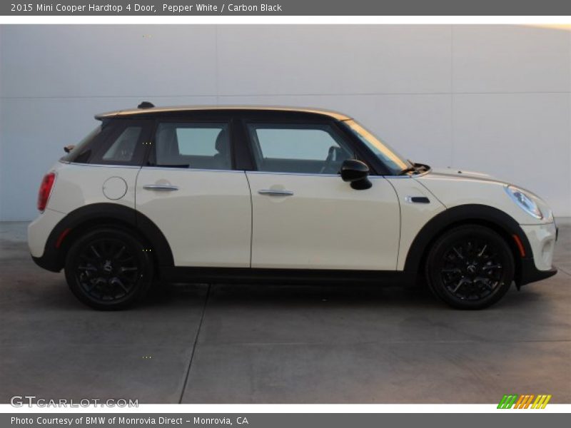Pepper White / Carbon Black 2015 Mini Cooper Hardtop 4 Door