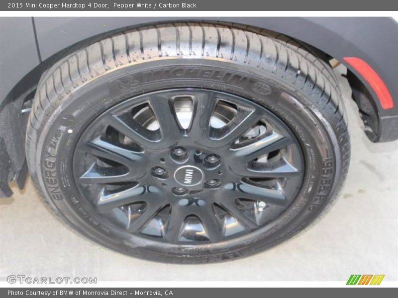 Pepper White / Carbon Black 2015 Mini Cooper Hardtop 4 Door
