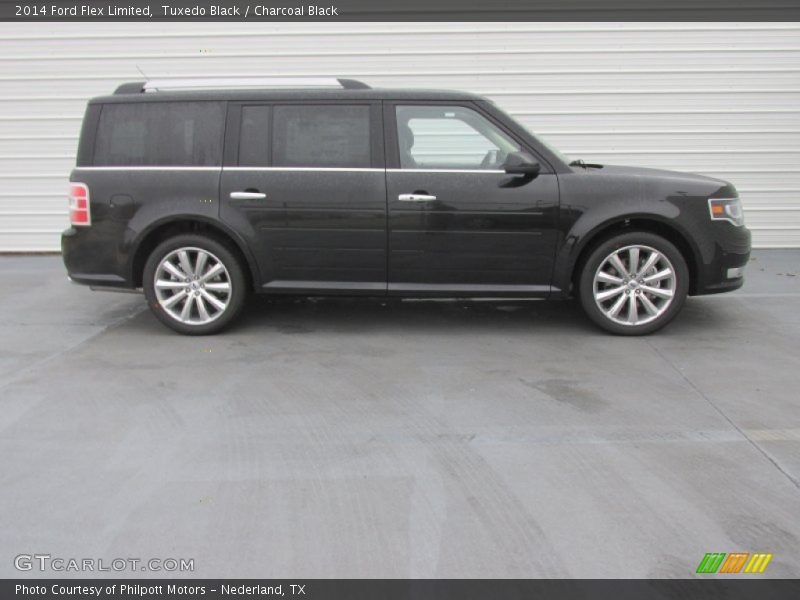 Tuxedo Black / Charcoal Black 2014 Ford Flex Limited