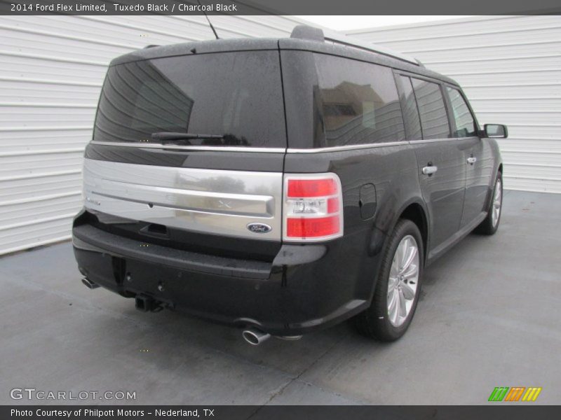 Tuxedo Black / Charcoal Black 2014 Ford Flex Limited