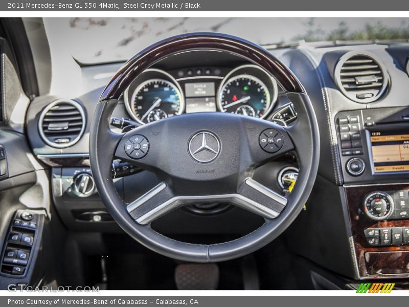  2011 GL 550 4Matic Steering Wheel