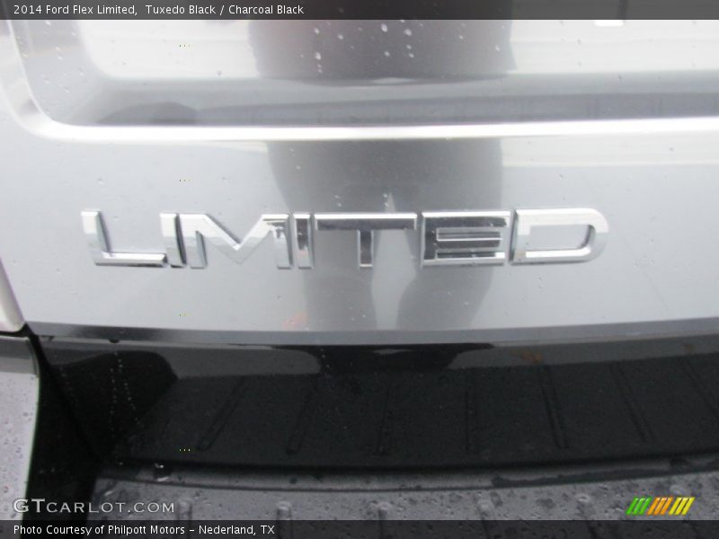 Tuxedo Black / Charcoal Black 2014 Ford Flex Limited