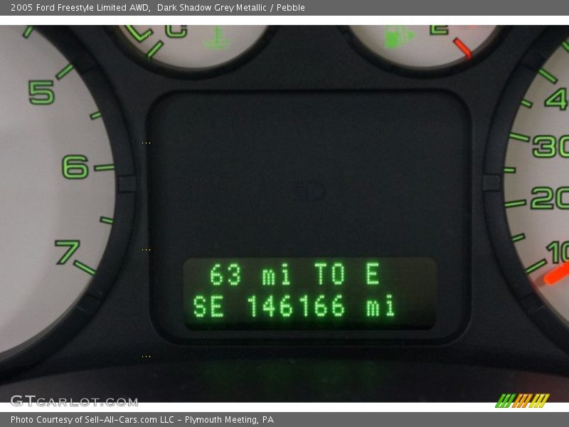 Dark Shadow Grey Metallic / Pebble 2005 Ford Freestyle Limited AWD