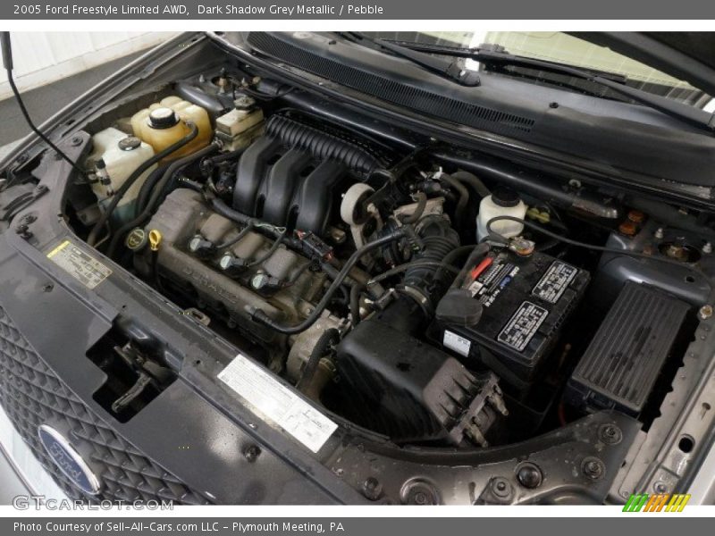 Dark Shadow Grey Metallic / Pebble 2005 Ford Freestyle Limited AWD