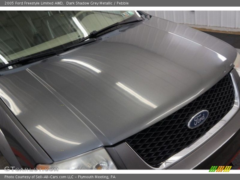 Dark Shadow Grey Metallic / Pebble 2005 Ford Freestyle Limited AWD