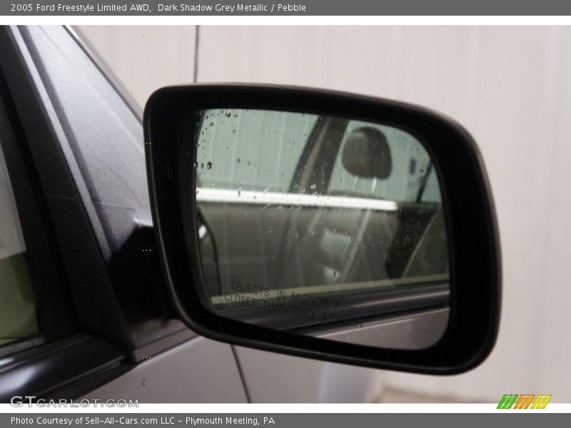 Dark Shadow Grey Metallic / Pebble 2005 Ford Freestyle Limited AWD