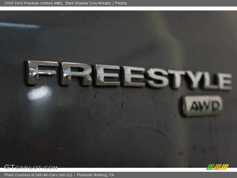 Dark Shadow Grey Metallic / Pebble 2005 Ford Freestyle Limited AWD