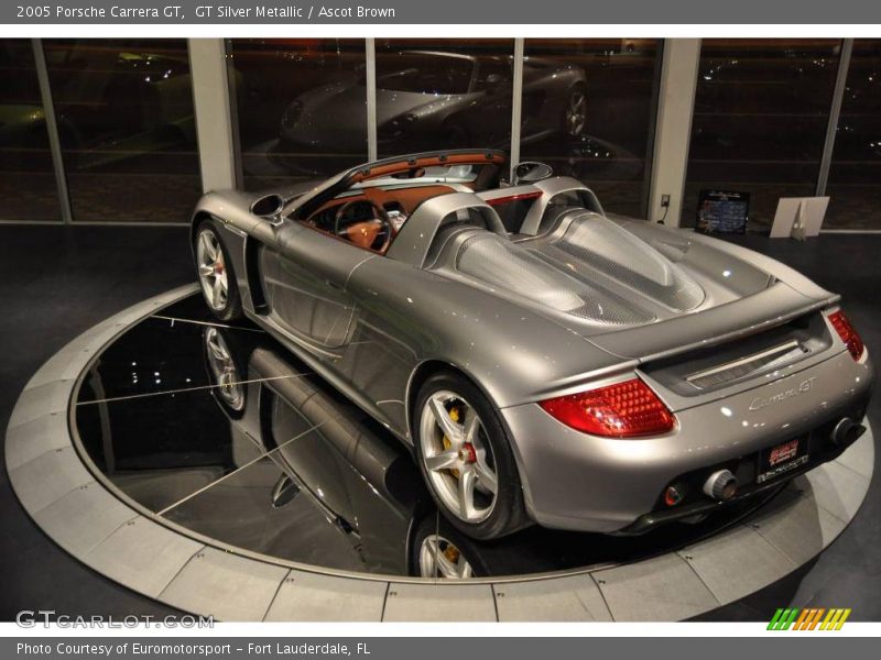 GT Silver Metallic / Ascot Brown 2005 Porsche Carrera GT