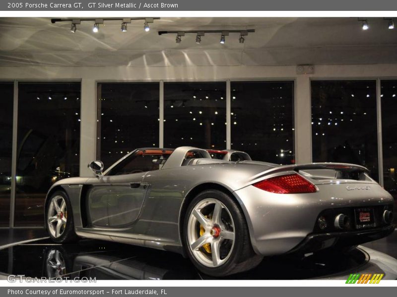 GT Silver Metallic / Ascot Brown 2005 Porsche Carrera GT