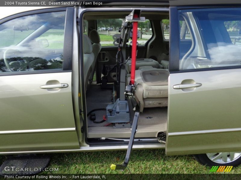 Desert Sand Mica / Fawn Beige 2004 Toyota Sienna CE
