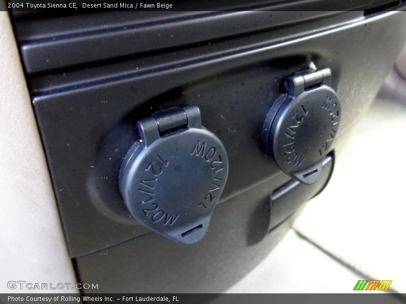 Desert Sand Mica / Fawn Beige 2004 Toyota Sienna CE