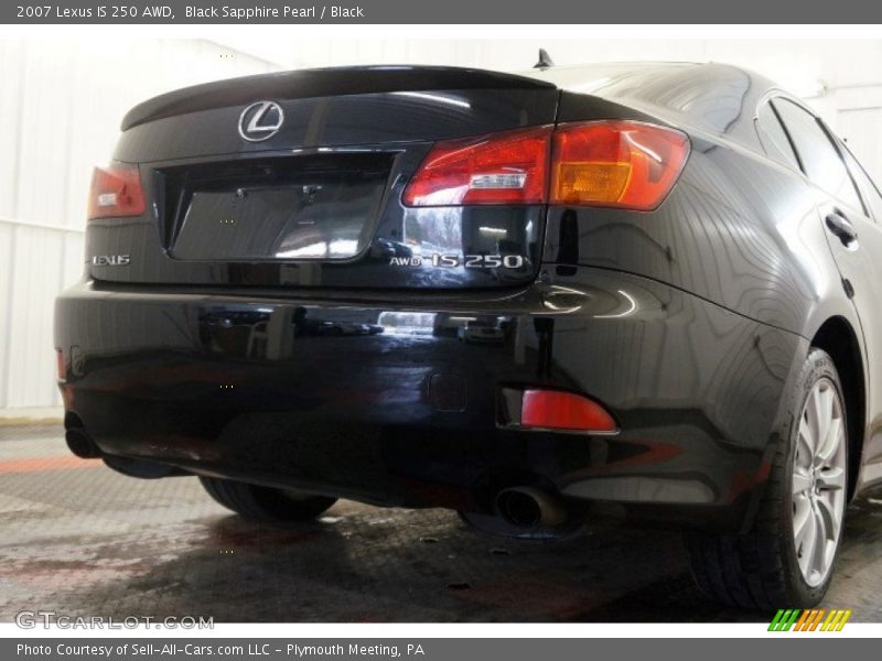 Black Sapphire Pearl / Black 2007 Lexus IS 250 AWD