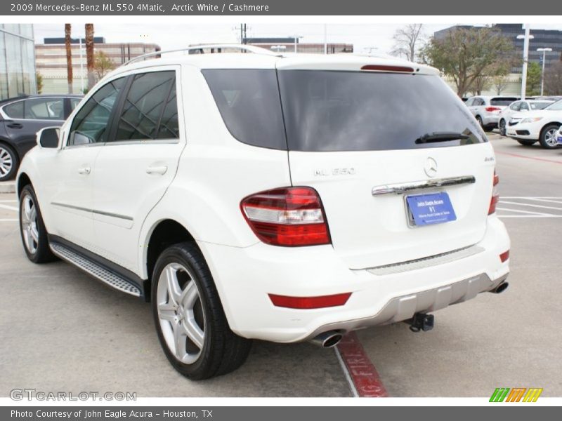 Arctic White / Cashmere 2009 Mercedes-Benz ML 550 4Matic