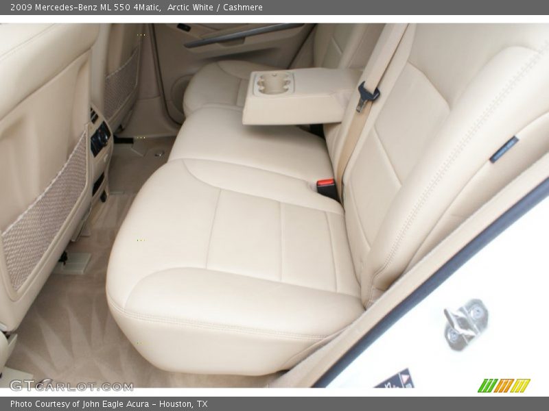 Arctic White / Cashmere 2009 Mercedes-Benz ML 550 4Matic