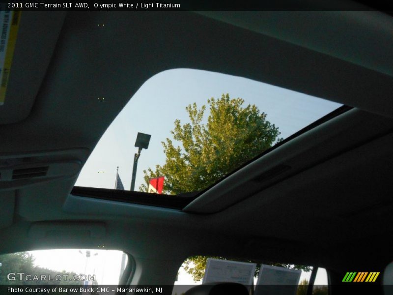 Olympic White / Light Titanium 2011 GMC Terrain SLT AWD