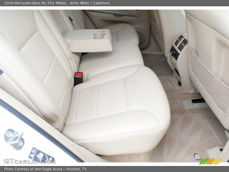 Arctic White / Cashmere 2009 Mercedes-Benz ML 550 4Matic