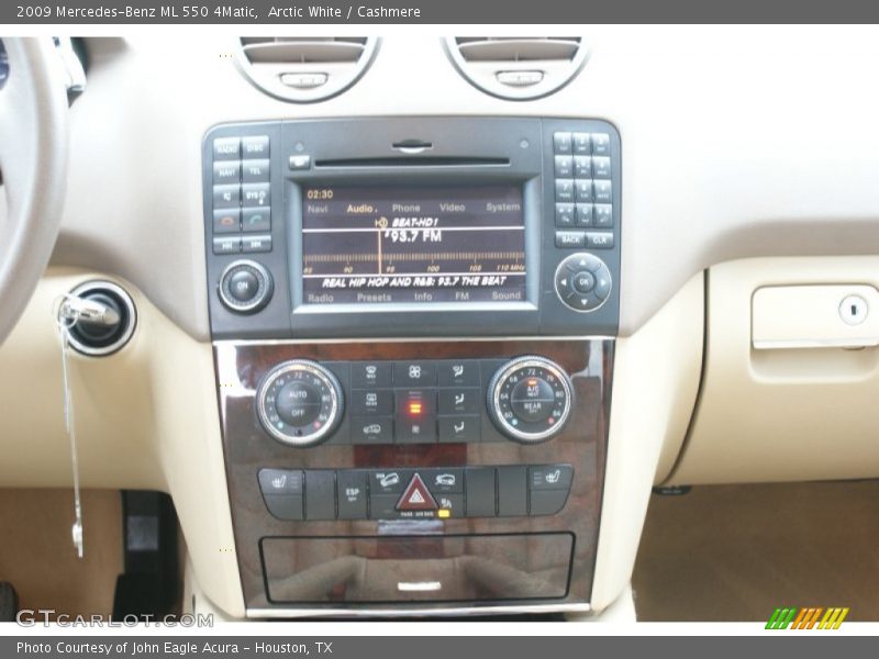 Arctic White / Cashmere 2009 Mercedes-Benz ML 550 4Matic
