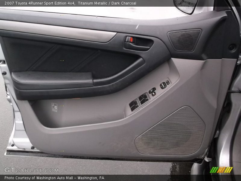 Titanium Metallic / Dark Charcoal 2007 Toyota 4Runner Sport Edition 4x4