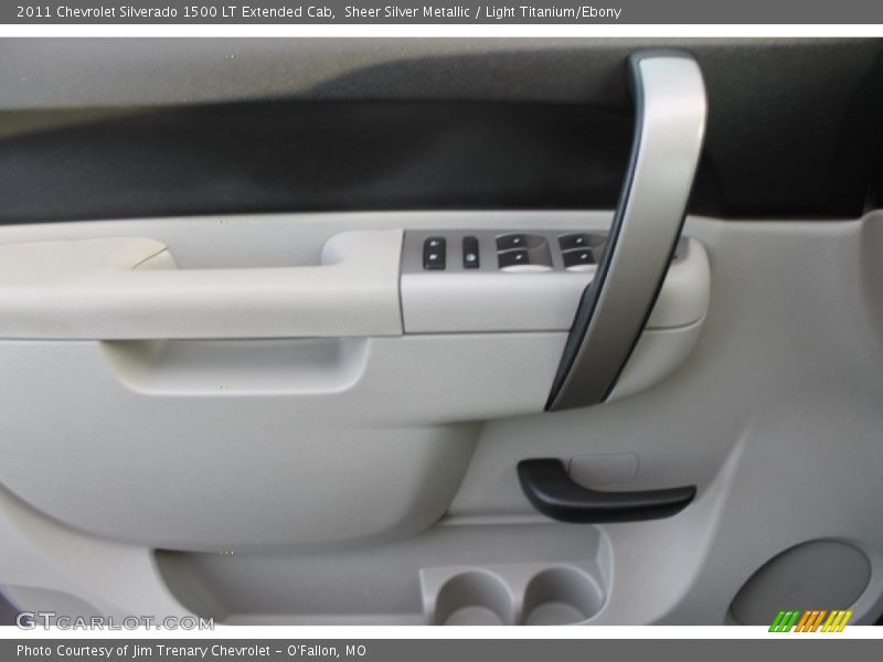 Sheer Silver Metallic / Light Titanium/Ebony 2011 Chevrolet Silverado 1500 LT Extended Cab