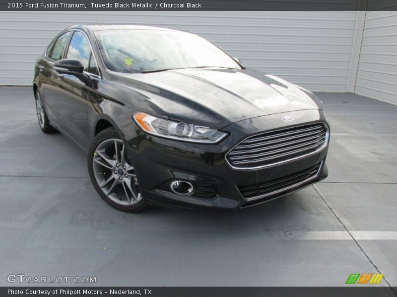 Tuxedo Black Metallic / Charcoal Black 2015 Ford Fusion Titanium