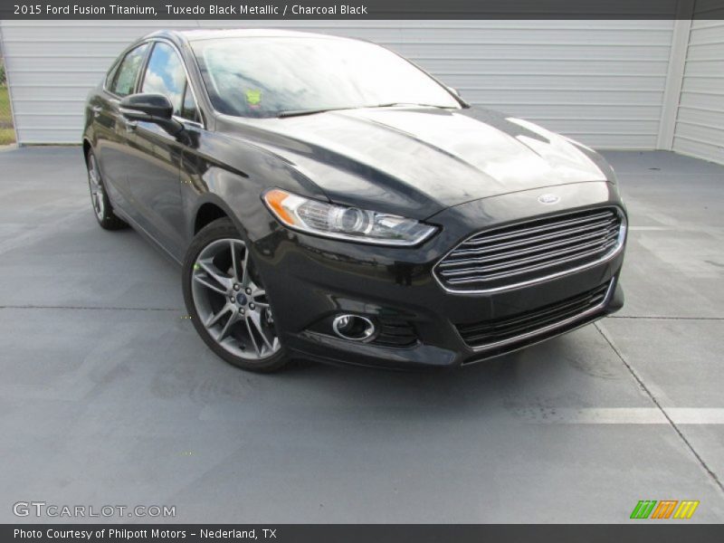 Tuxedo Black Metallic / Charcoal Black 2015 Ford Fusion Titanium