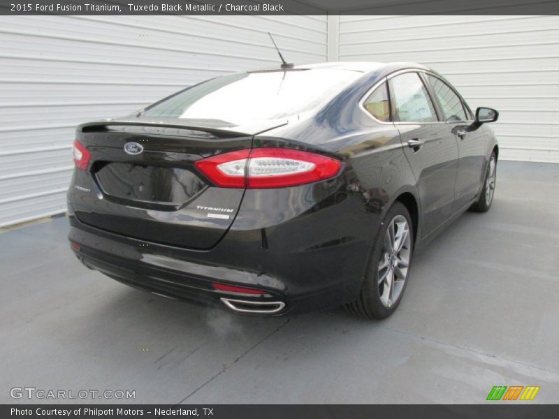Tuxedo Black Metallic / Charcoal Black 2015 Ford Fusion Titanium