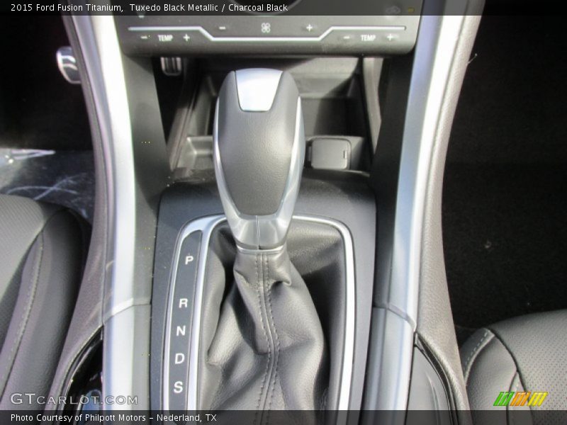 Tuxedo Black Metallic / Charcoal Black 2015 Ford Fusion Titanium