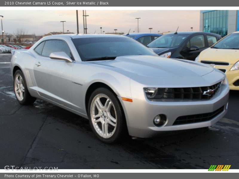 Front 3/4 View of 2010 Camaro LS Coupe