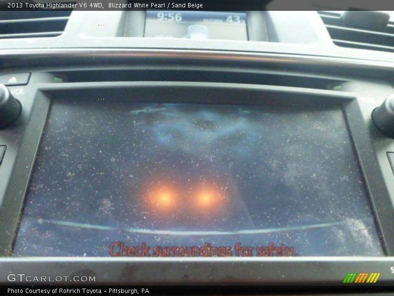Blizzard White Pearl / Sand Beige 2013 Toyota Highlander V6 4WD