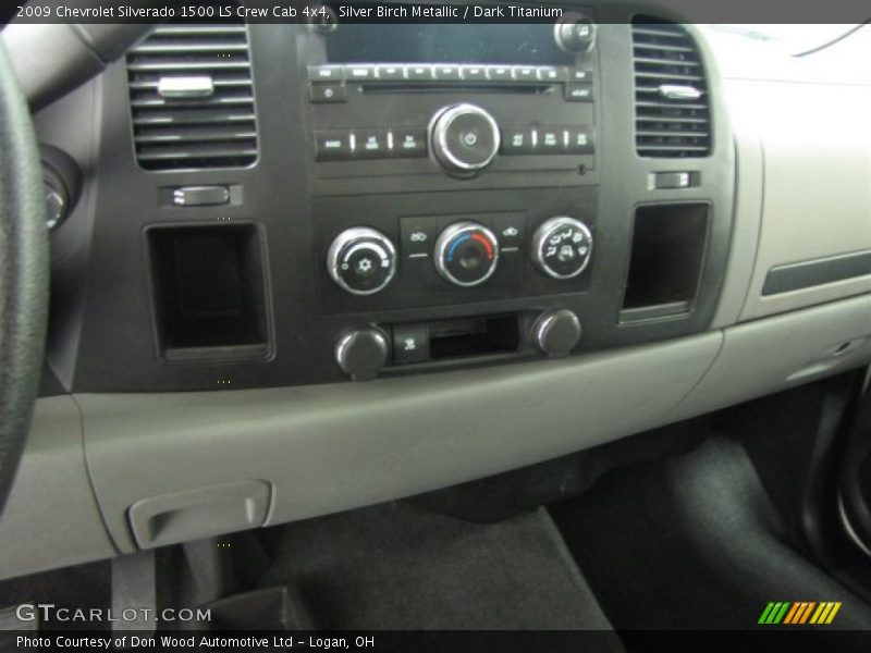 Silver Birch Metallic / Dark Titanium 2009 Chevrolet Silverado 1500 LS Crew Cab 4x4