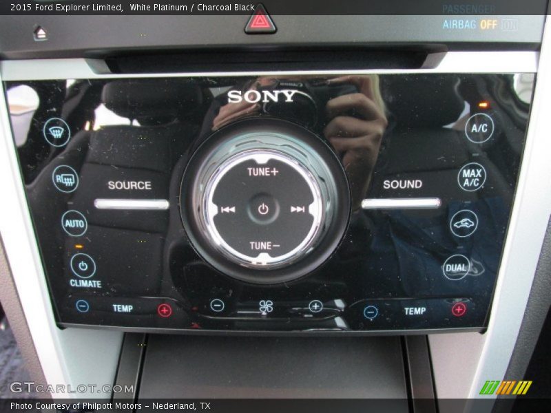 White Platinum / Charcoal Black 2015 Ford Explorer Limited