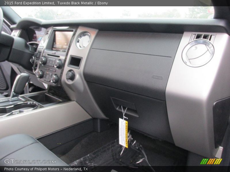 Tuxedo Black Metallic / Ebony 2015 Ford Expedition Limited