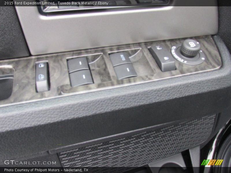 Tuxedo Black Metallic / Ebony 2015 Ford Expedition Limited