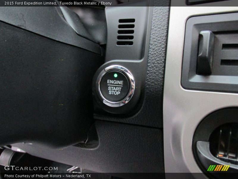 Tuxedo Black Metallic / Ebony 2015 Ford Expedition Limited