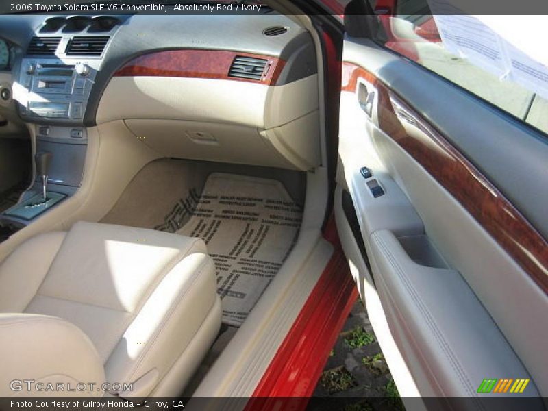 Absolutely Red / Ivory 2006 Toyota Solara SLE V6 Convertible