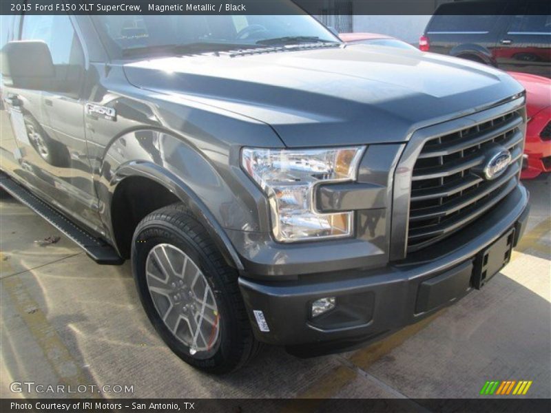 Magnetic Metallic / Black 2015 Ford F150 XLT SuperCrew