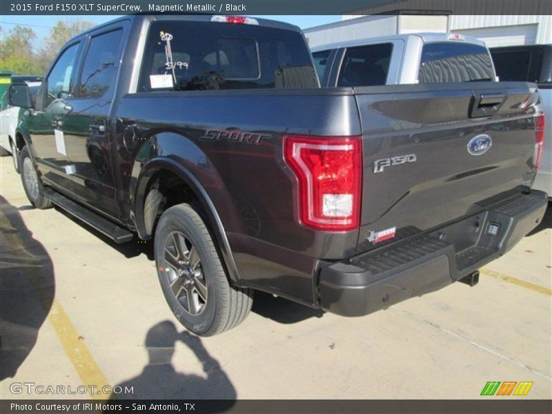 Magnetic Metallic / Black 2015 Ford F150 XLT SuperCrew