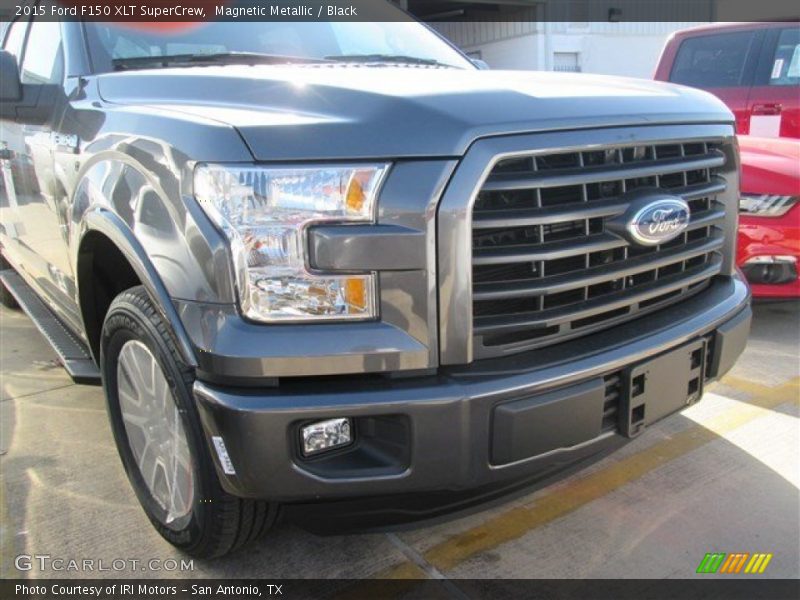 Magnetic Metallic / Black 2015 Ford F150 XLT SuperCrew