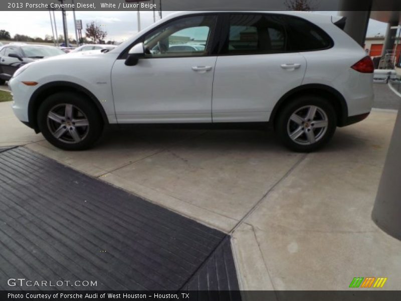 White / Luxor Beige 2013 Porsche Cayenne Diesel