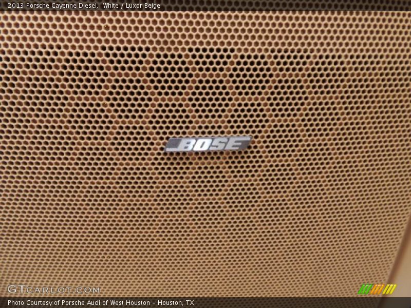 White / Luxor Beige 2013 Porsche Cayenne Diesel