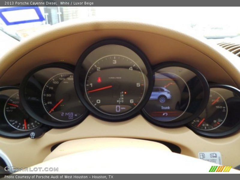 White / Luxor Beige 2013 Porsche Cayenne Diesel
