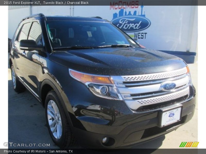 Tuxedo Black / Charcoal Black 2015 Ford Explorer XLT