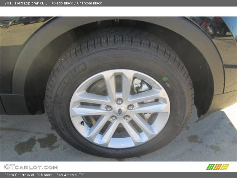 Tuxedo Black / Charcoal Black 2015 Ford Explorer XLT
