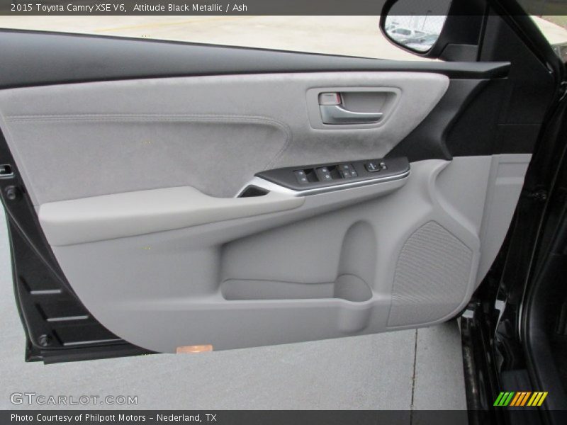 Attitude Black Metallic / Ash 2015 Toyota Camry XSE V6