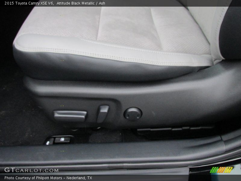 Attitude Black Metallic / Ash 2015 Toyota Camry XSE V6
