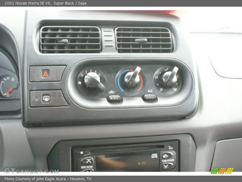 Super Black / Sage 2001 Nissan Xterra SE V6
