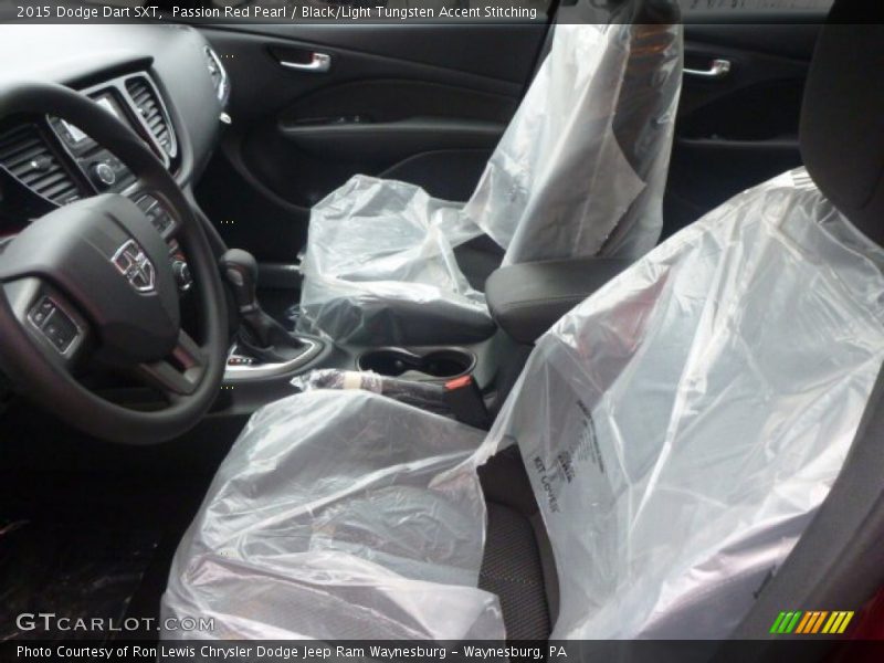 Passion Red Pearl / Black/Light Tungsten Accent Stitching 2015 Dodge Dart SXT