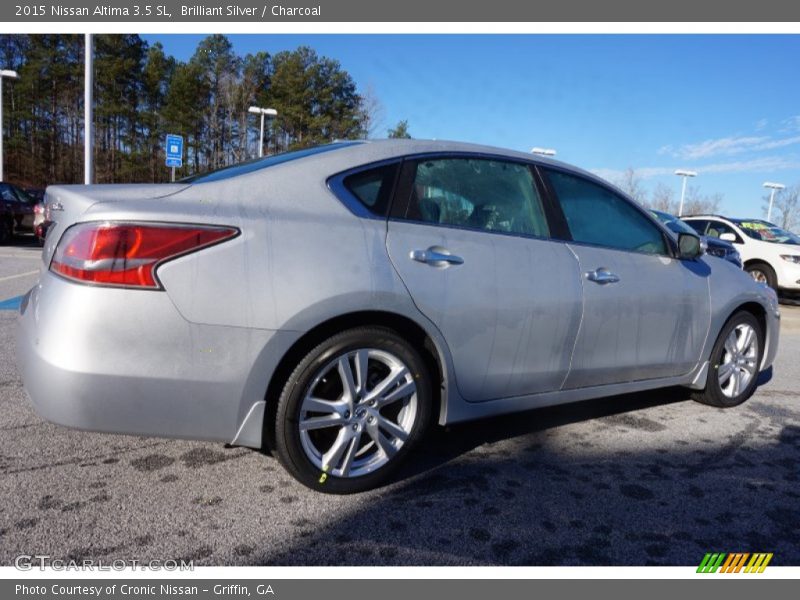 Brilliant Silver / Charcoal 2015 Nissan Altima 3.5 SL