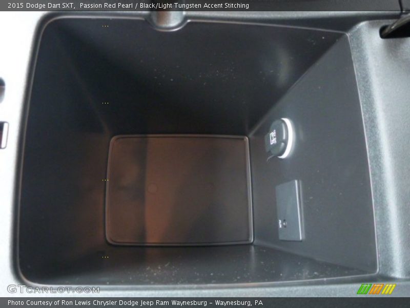 Passion Red Pearl / Black/Light Tungsten Accent Stitching 2015 Dodge Dart SXT