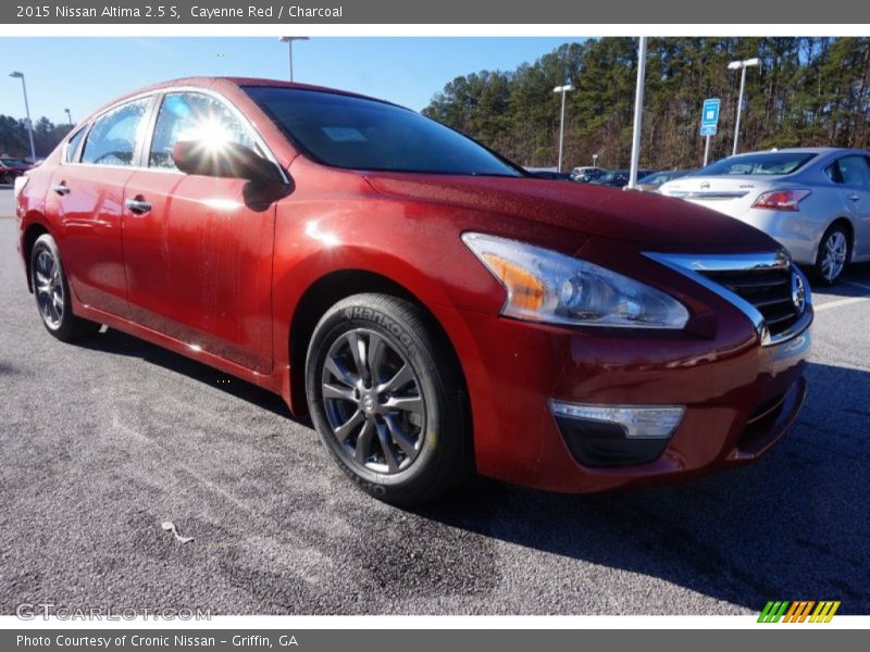 Cayenne Red / Charcoal 2015 Nissan Altima 2.5 S